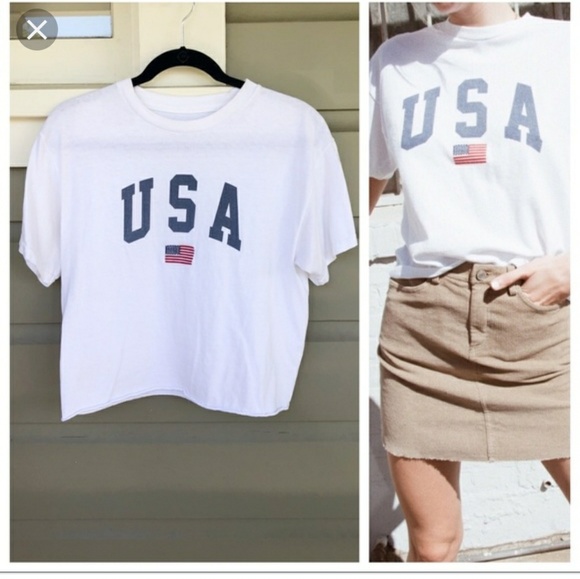 Brandy Aleena USA Flag T Shirt - Picture 2 of 4